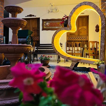 Hotel Barajas Хардин Екстериор снимка