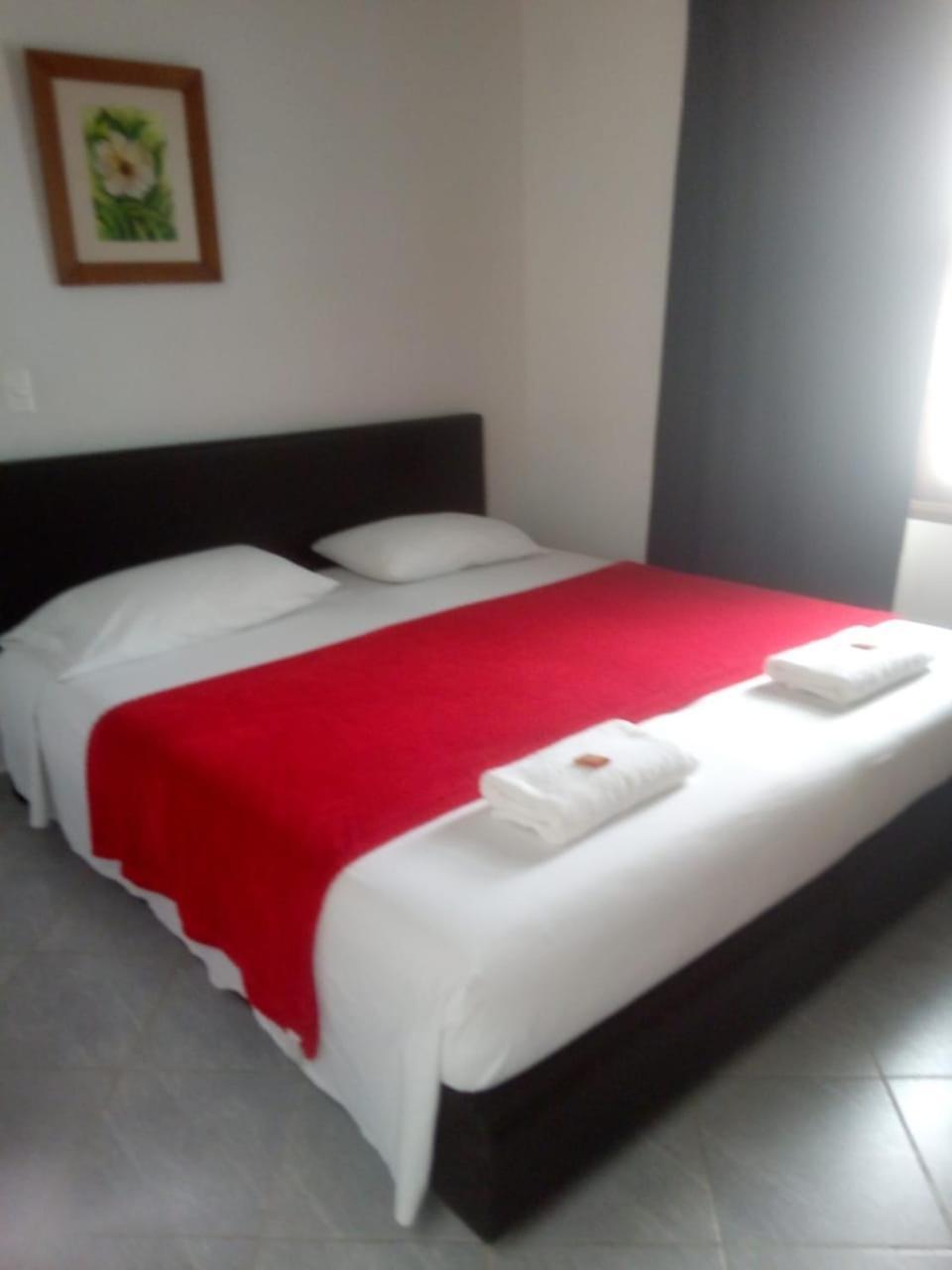 Hotel Barajas Хардин Екстериор снимка